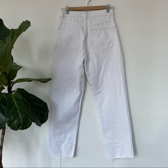 Zara straight leg jeans in white sz 4 - Picture 2 of 13